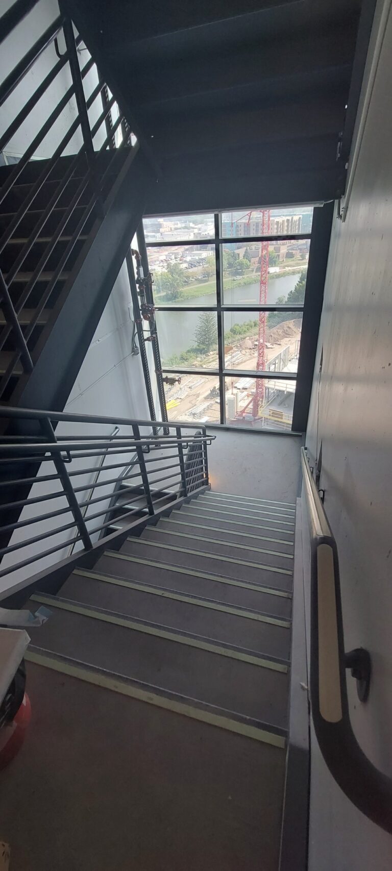 Steel Didtric Office Building. Sioux Falls, South Datoka
